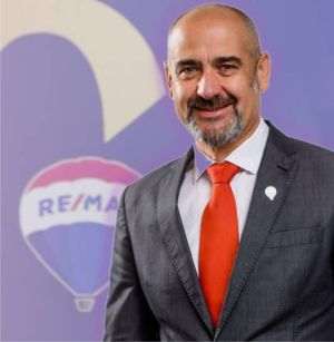 Piaţa imobiliară - activă în marile oraşe; Cum evoluează sectorul rezidenţial în localităţile mici şi mijlocii?